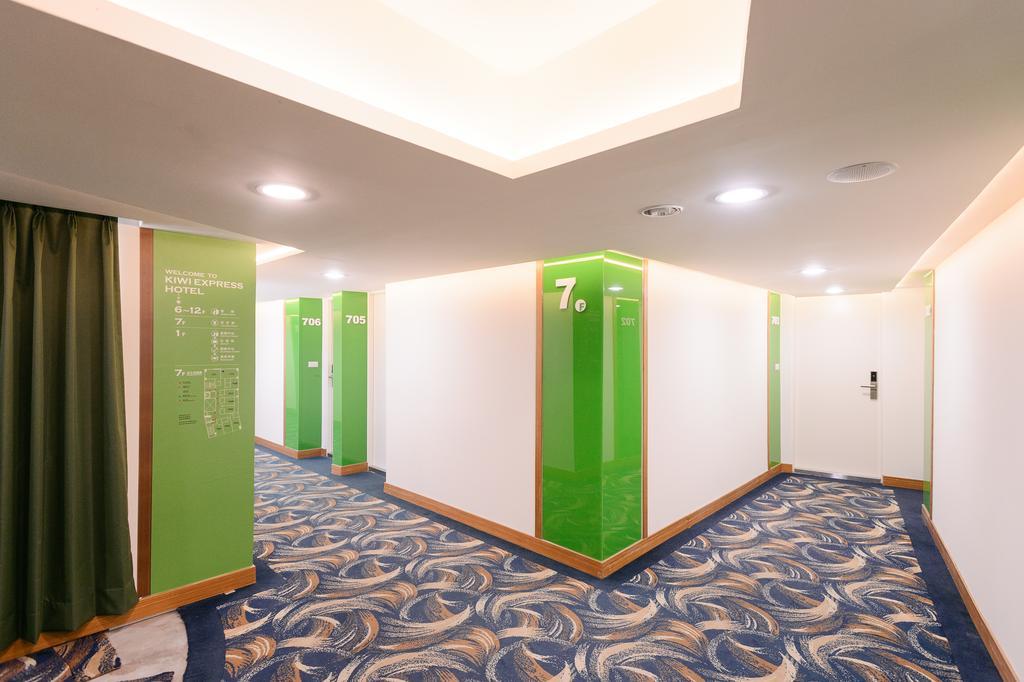 Hotel KIWI-Taichung Station Branch 1 Exterior foto