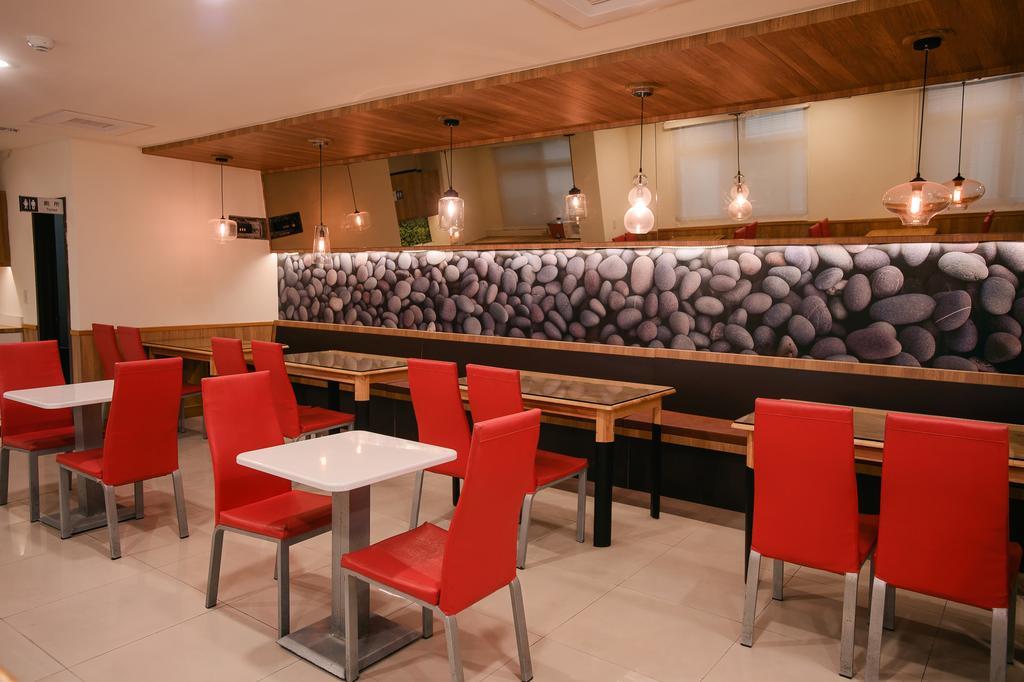 Hotel KIWI-Taichung Station Branch 1 Exterior foto